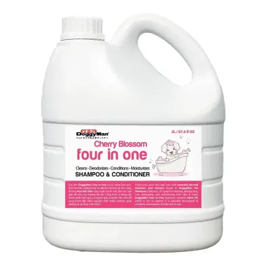 Sữa tắm thú cưng Four in One 2L (dành cho mọi dòng chó)